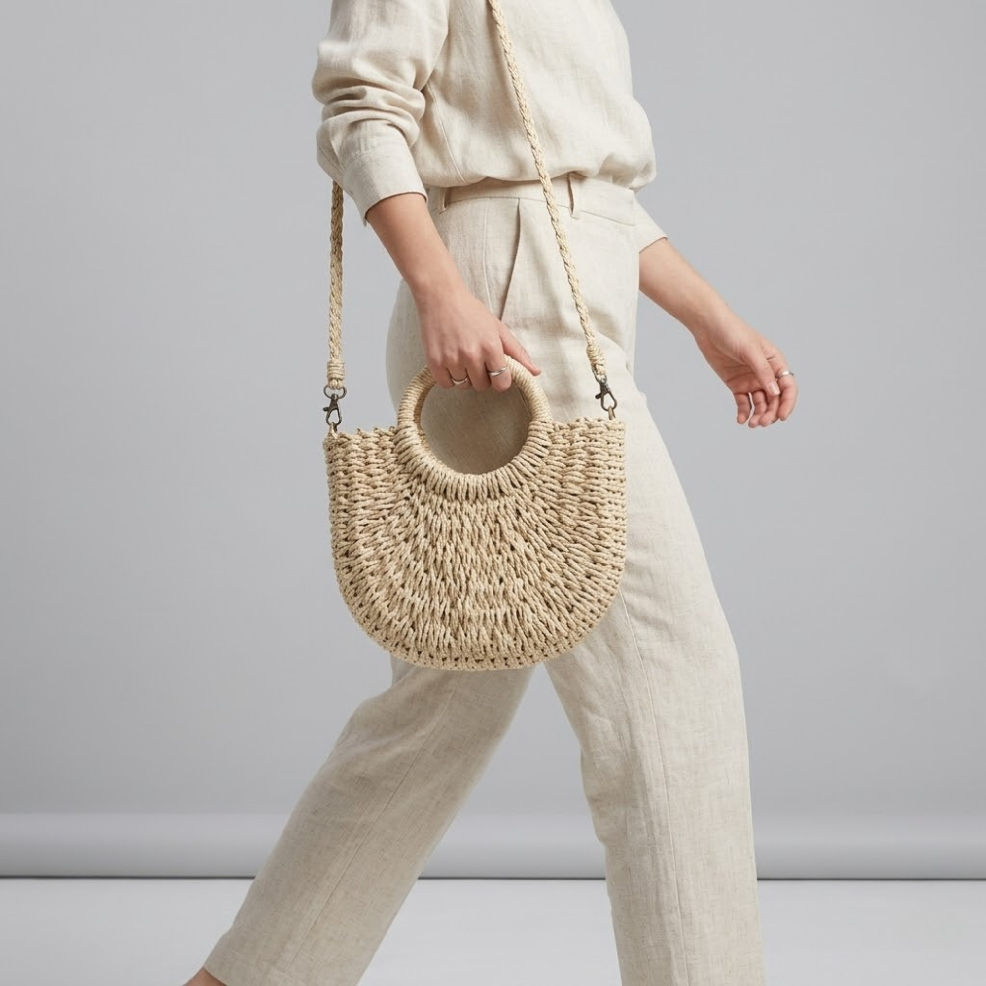 Bolso Media Luna de Rafia