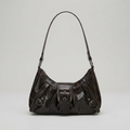 Bolso de Hombro Media Luna Estilo Y2K Retro con Tachuelas de Piel