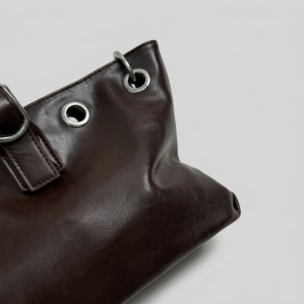Bolso de Hombro Pequeño de Mujer para el Día a Día, Salir y la Ciudad, Estilo Vintage en Polipiel