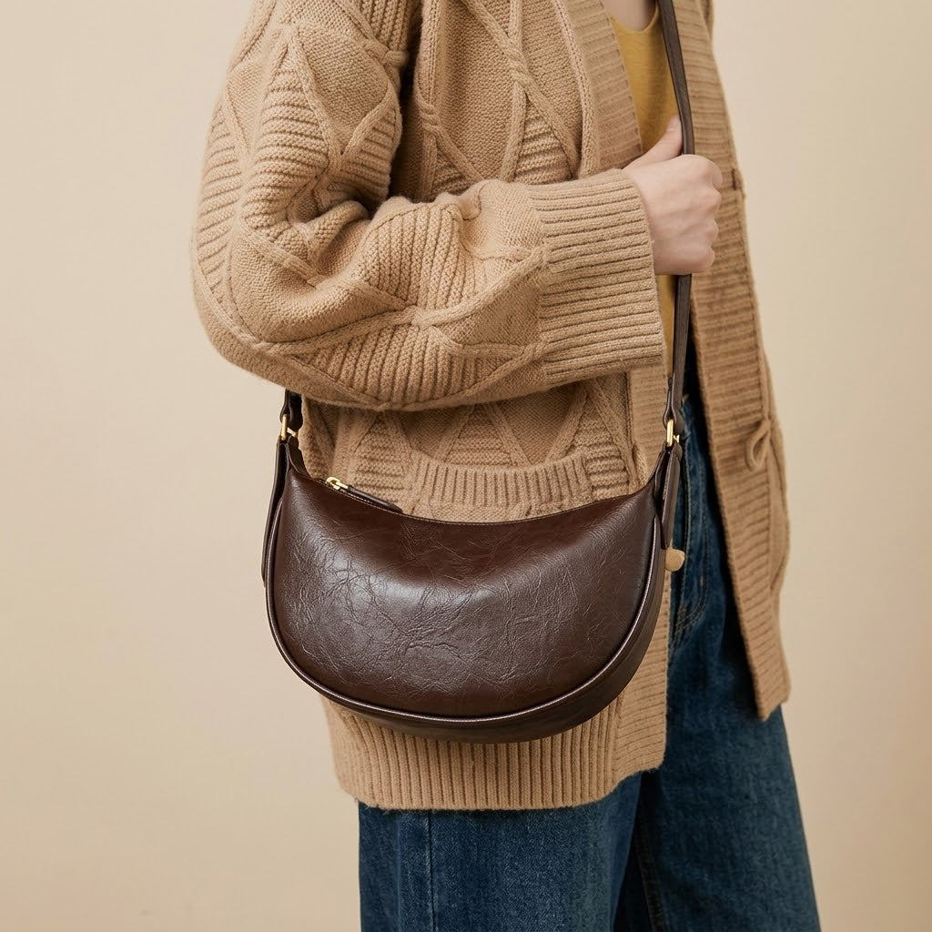 Bolso Bandolera Pequeño de Mujer para Salir, Fiestas y el Día a Día, Estilo Dumpling Cruzado en Polipiel